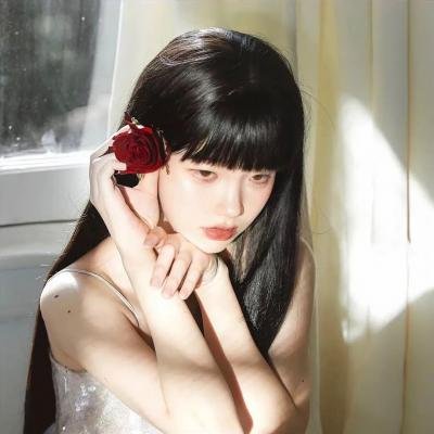扬琴手